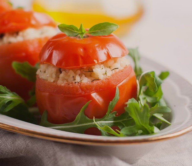 Stuffed Tomatoes with Couscous in a Slow Cooker Photo 1 Stuffed Tomatoes with Couscous in a Slow Cooker Photo 1