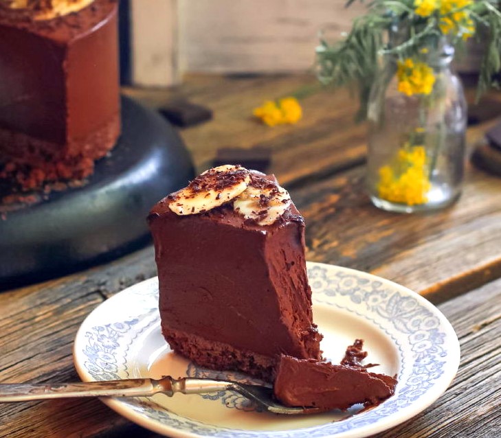Chocolate Banana Ice Cream Cake Photo 1 Chocolate Banana Ice Cream Cake Photo 1
