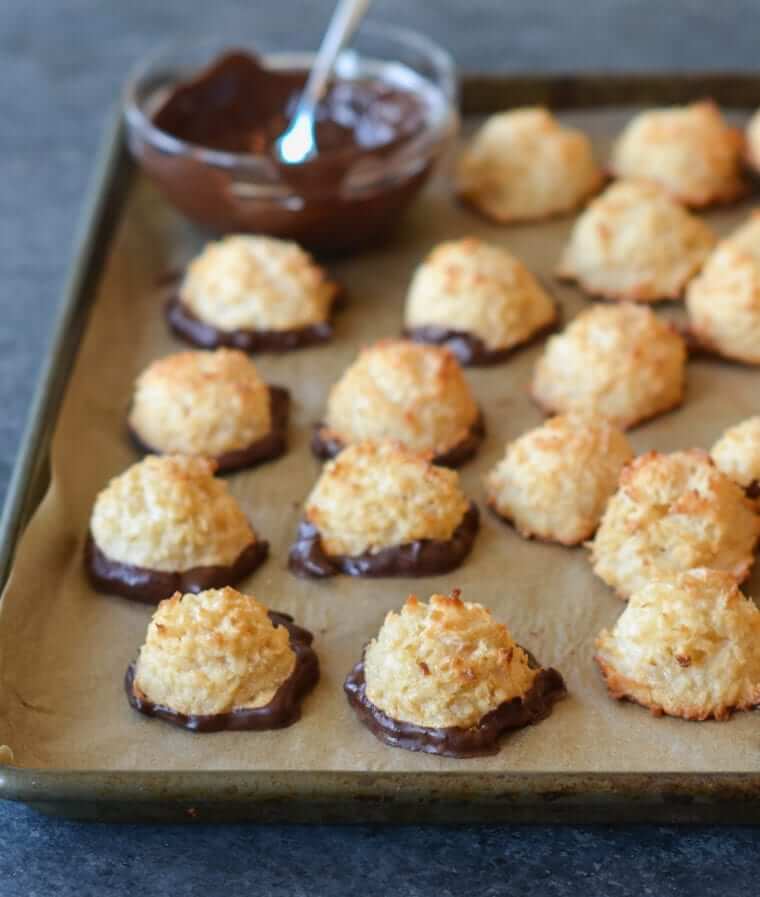 Coconut Macaroons Photo 1 Coconut Macaroons Photo 1