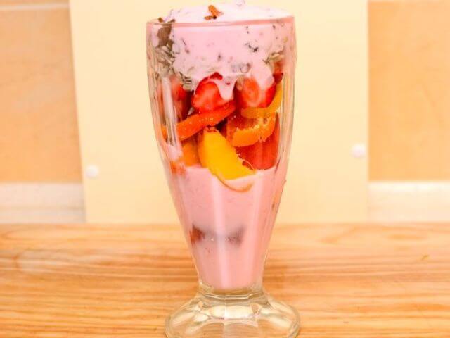 Yogurt Parfait Photo 1 Yogurt Parfait Photo 1