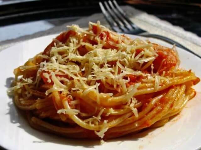 Spaghetti Under the Marinara Sauce Photo 1 Spaghetti Under the Marinara Sauce Photo 1