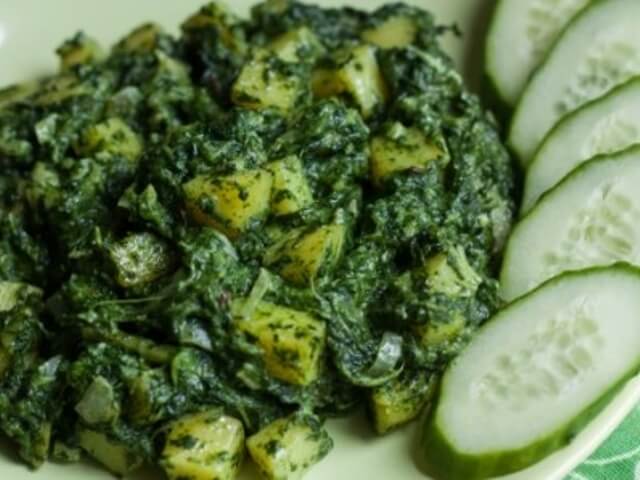 Indian Style Potatoes and Spinach Photo 1 Indian Style Potatoes and Spinach Photo 1
