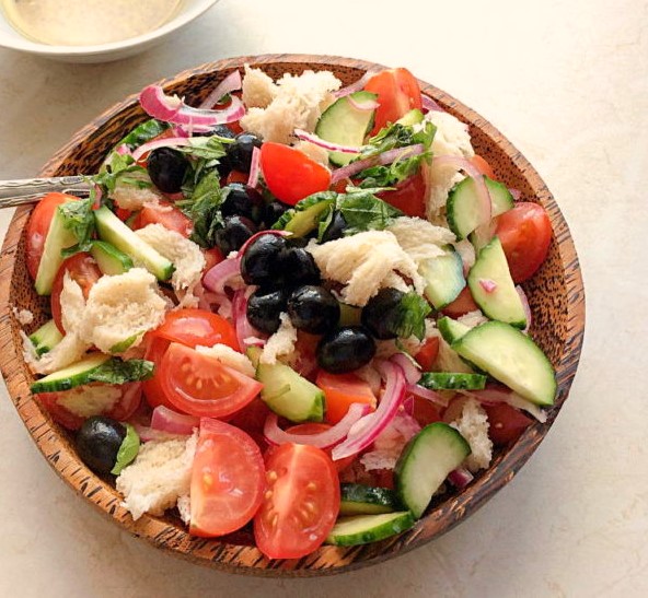 Italian Salad Panzanella Photo 1 Italian Salad Panzanella Photo 1