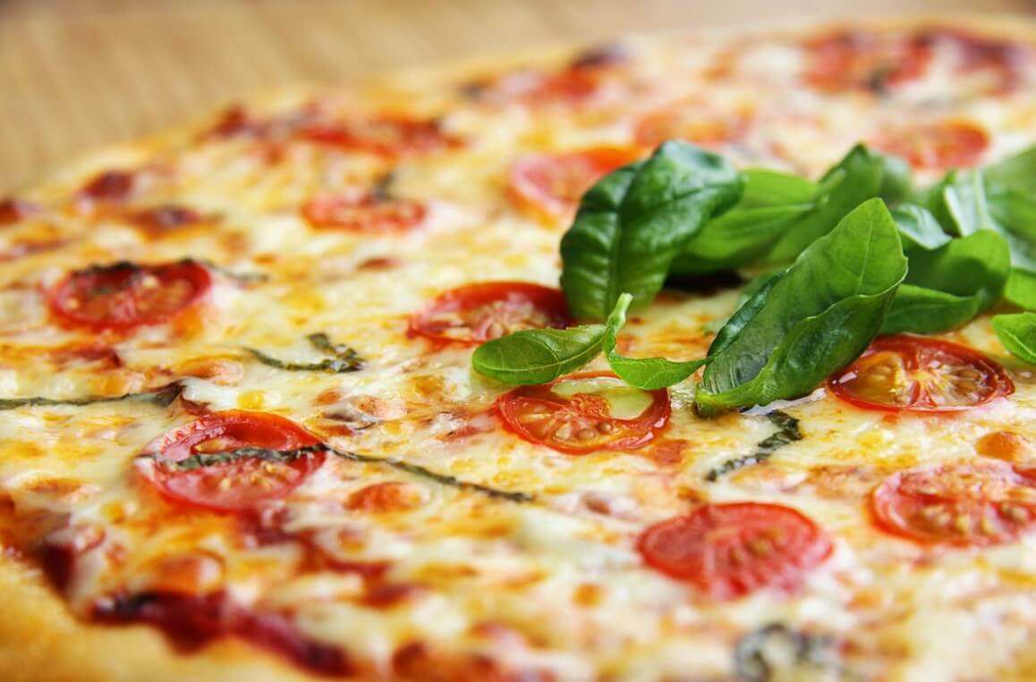 Vegetarian Pizza Margherita Photo 1 Vegetarian Pizza Margherita Photo 1