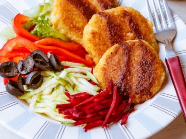Oat, Potato and Carrot Patties Photo 1 Oat, Potato and Carrot Patties Photo 1