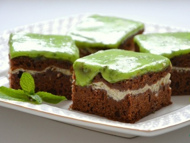 Mint Brownies Photo 1 Mint Brownies Photo 1