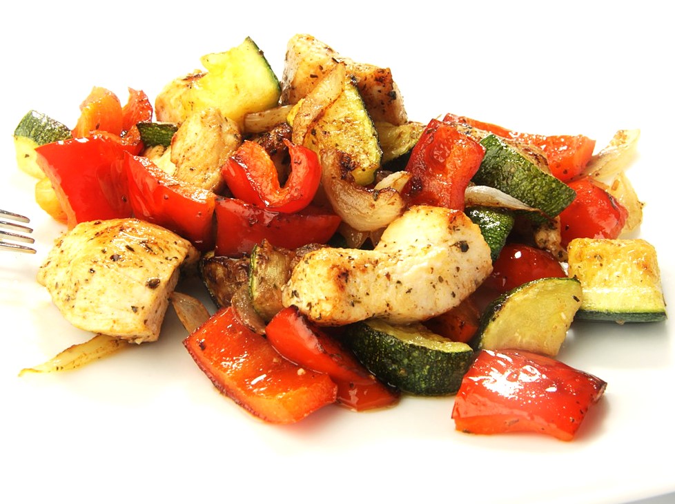 Chicken Fillet with Zucchini and Sweet Pepper Photo 1 Chicken Fillet with Zucchini and Sweet Pepper Photo 1