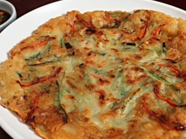 Korean Pancakes with Vegetables Photo 1 Korean Pancakes with Vegetables Photo 1