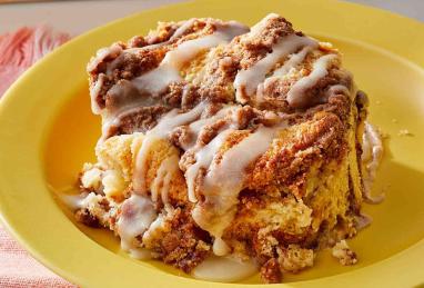 Cinnamon Roll Dump Cake Photo 1