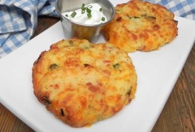 Air Fryer Loaded Mashed Potato Cakes Photo 1