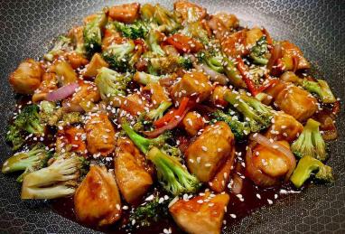 Sesame Chicken with Broccoli Photo 1