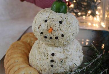 Snowman Cheese Ball Photo 1