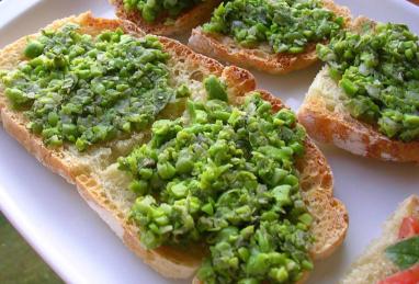 Bruschetta with Peas and Mint Photo 1