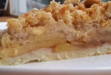 Dutch Apple Pie with Oatmeal Streusel Photo 1