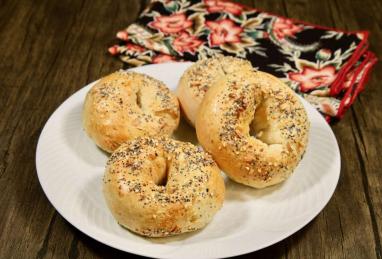 Two-Ingredient Air Fryer Bagels Photo 1