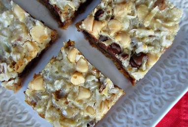 Hello Dolly Bars Photo 1