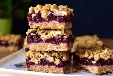 Fresh Blackberry Crumble Bars Photo 1