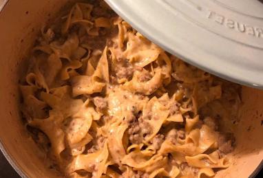 One-Pot Ground Beef Stroganoff Photo 1