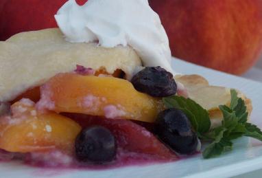 Peach Blueberry Pie Photo 1