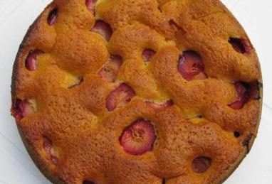 Easy Plum Cake Photo 1