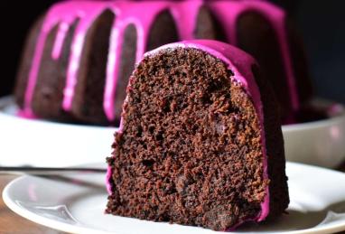 Chocolate Beet Cake with Beet-Vanilla Glaze Photo 1