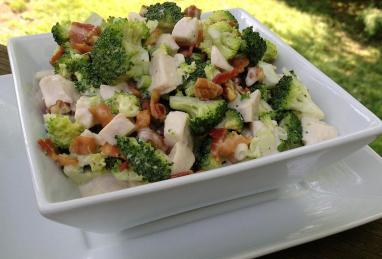 Chicken Broccoli Salad Photo 1