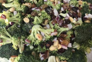 Broccoli Salad for a Crowd Photo 1