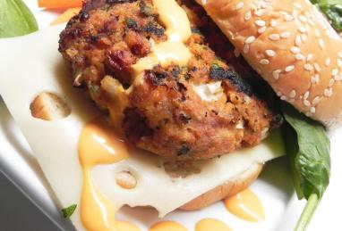 Actually Delicious Buffalo Turkey Burgers Photo 1