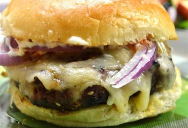 Garlic and Onion Burgers Photo 1