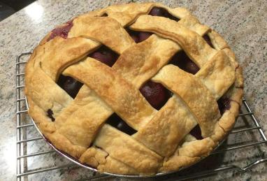 The Best Cherry Pie Photo 1