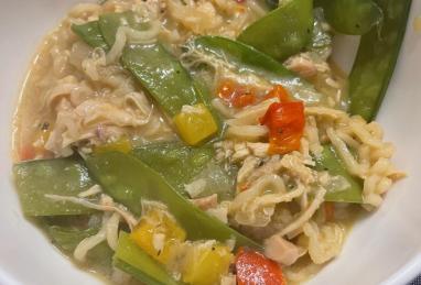 Creamy Green Curry Chicken Ramen Photo 1