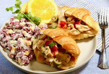 No-Mayo Chicken Salad Sandwiches Photo 1