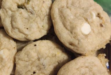 Amazing White Chocolate Chip Pistachio Cookies Photo 1