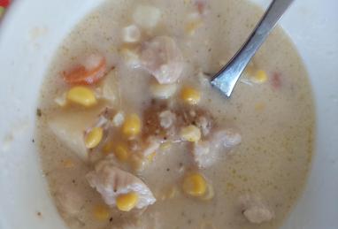 Easy Chicken and Corn Chowder Photo 1