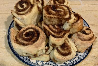 Mom's Jiffy Cinnamon Rolls Photo 1