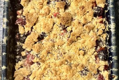 The Ultimate Berry Crumble Photo 1