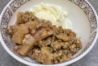 Apple and Pear Crumble Photo 1