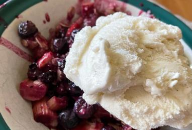 Blueberry Rhubarb Crisp Photo 1