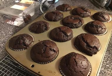 Easy Chocolate Cupcakes Photo 1