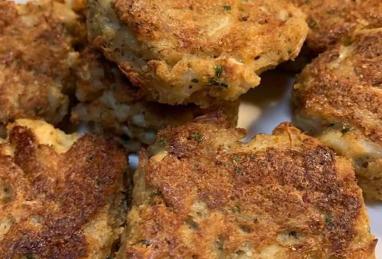 Baked Maryland Lump Crab Cakes Photo 1