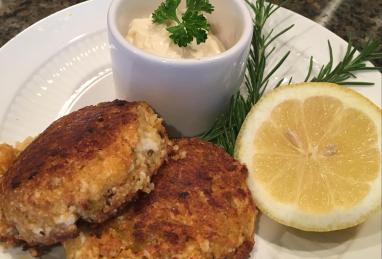 True Maryland Crab Cakes Photo 1