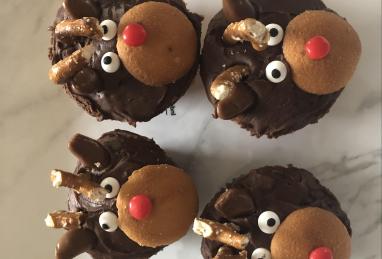 Christmas Reindeer Cupcakes Photo 1