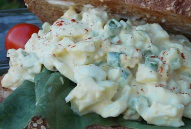 Yummy and Easy Egg Salad Photo 1