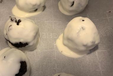 Oreo Balls with Almond Bark Photo 1