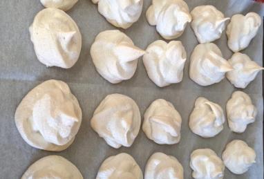 Meringue Cookies Photo 1