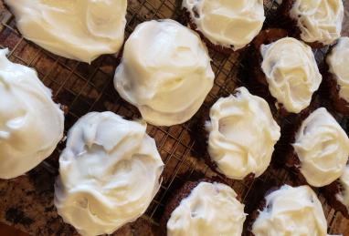 Carrot Cake Cupcakes with Cream Cheese Frosting Photo 1