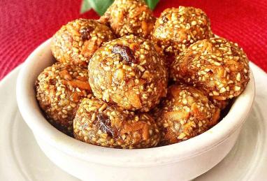 Carrot Cake Freezer Energy Balls Photo 1