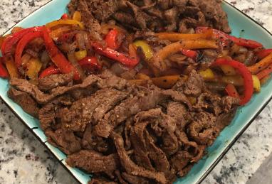 Melt-in-Your-Mouth Beef Fajitas Photo 1