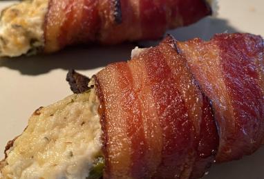 Grilled Bacon Jalapeño Wraps Photo 1