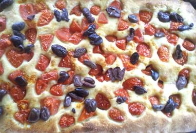 Focaccia Barese al Pomodoro e Olive (Homemade Italian Focaccia with Tomatoes and Olives) Photo 1